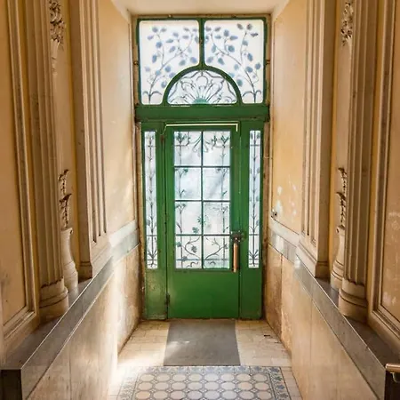 Art Nouveau Near Arena- Charming Place For Couples Apartamento Pula